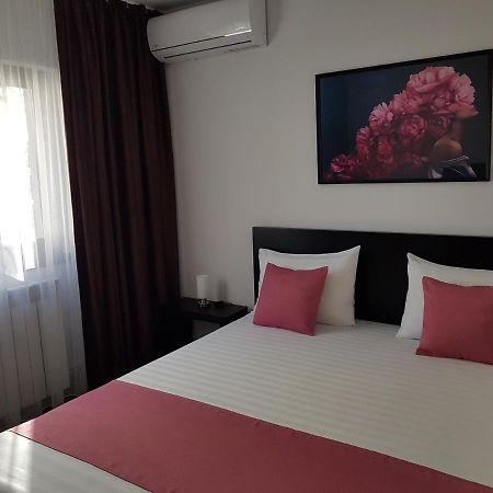 Mary Apartment Galati  Luaran gambar
