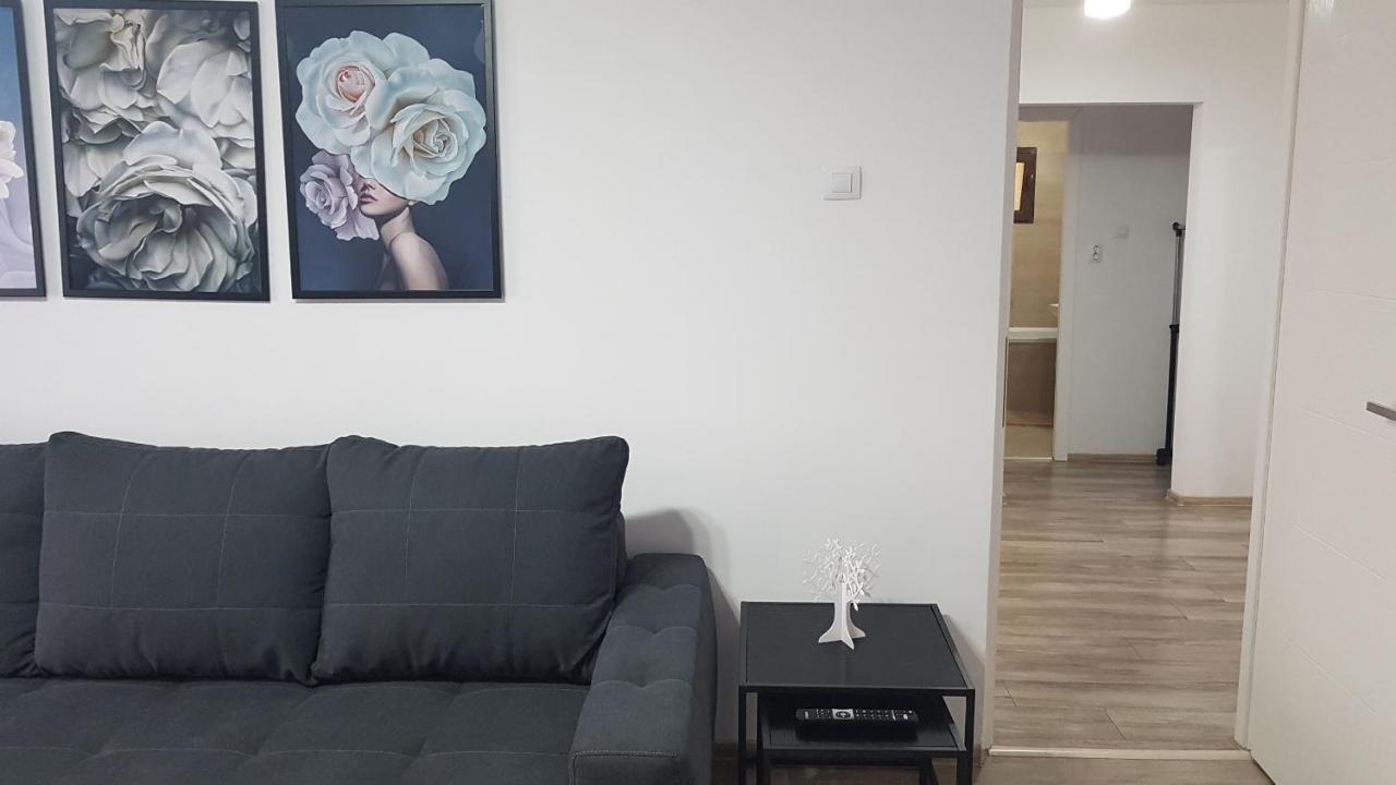 Mary Apartment Galati  Luaran gambar